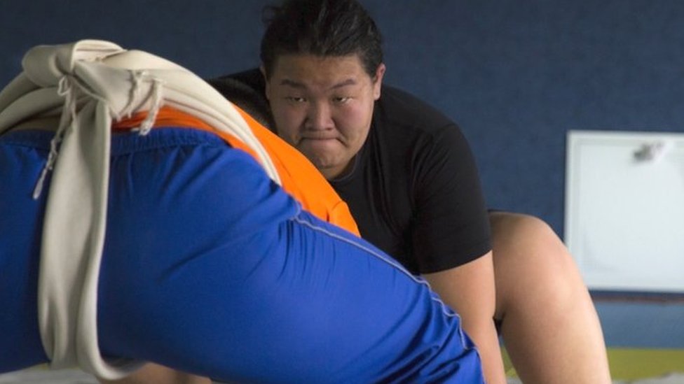 Mongolian Teenage Girl Grapples For A Future In Sumo c News