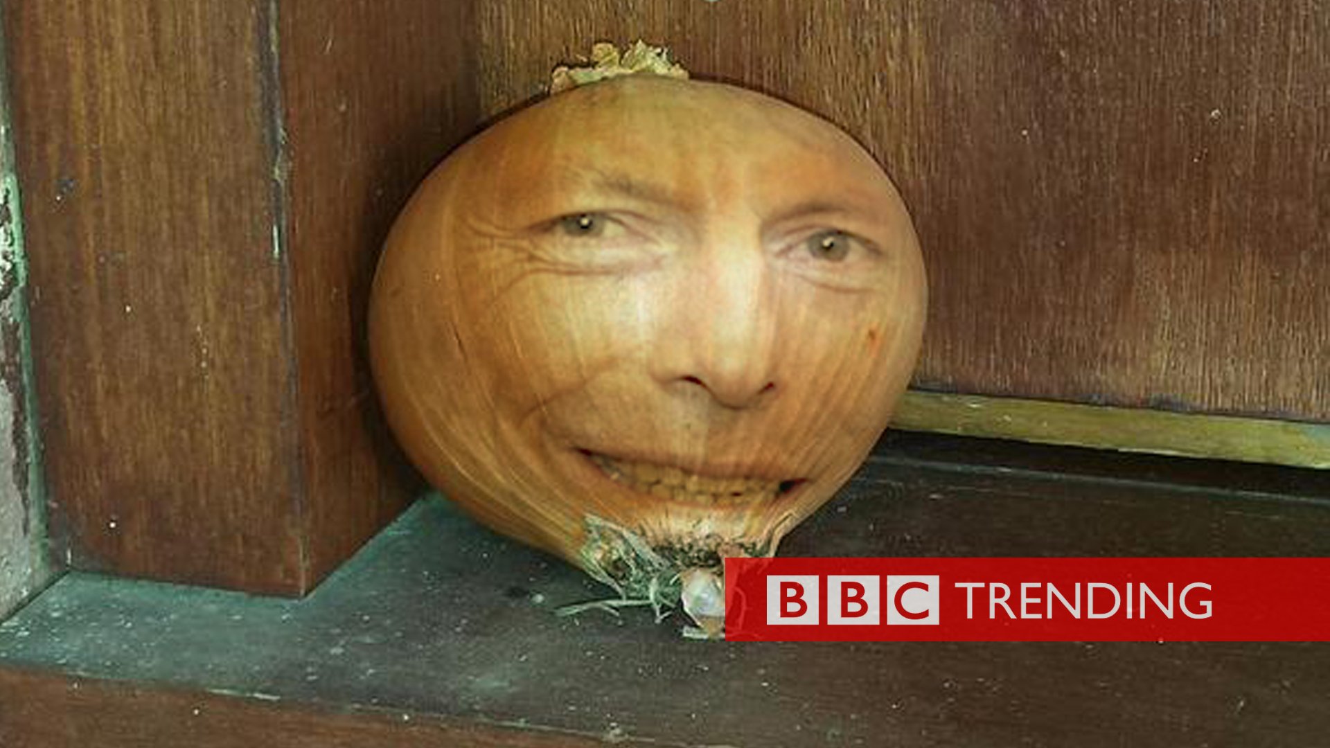 Why are Australians "putting out their onions" for their former PM