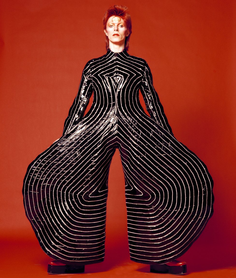 David Bowie S Iconic Outfits c News
