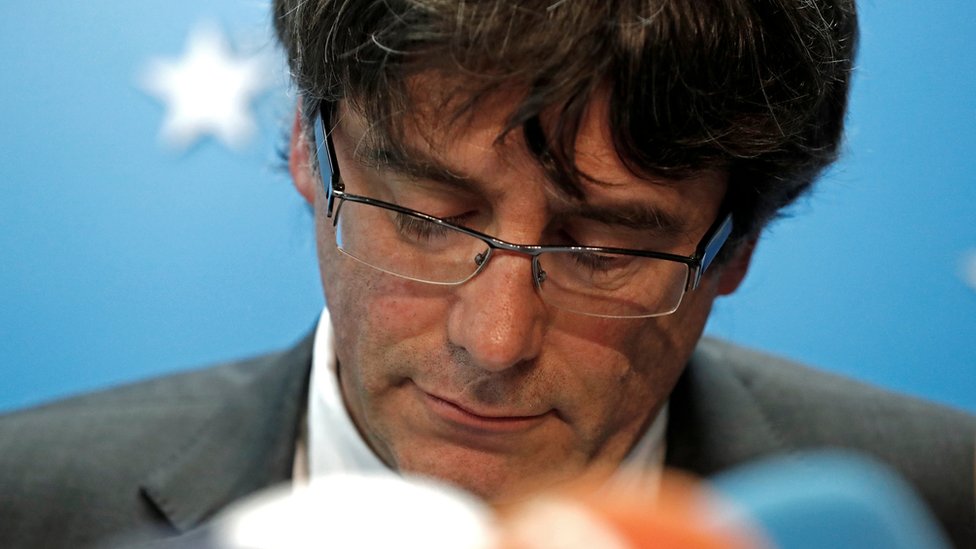 Puigdemont ha contratado a un abogado especializado en derechos humanos en Bélgica. Carles Puigdemont