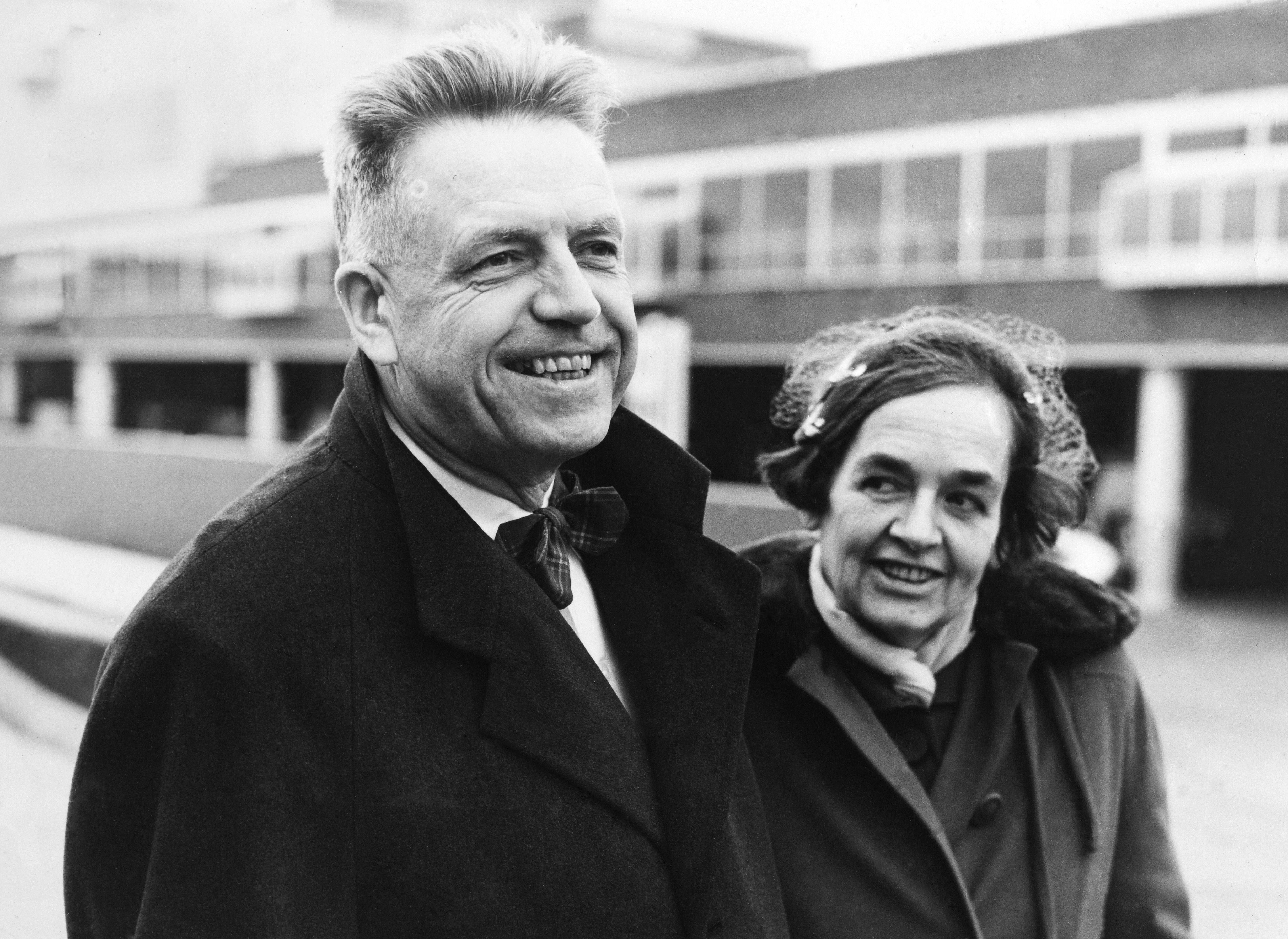 Dr. Alfred Kinsey y su esposa Clara a finales de la década de 1940.