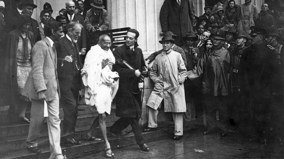 1931年，甘地到倫敦參加關係到印度前途的圓桌會議。