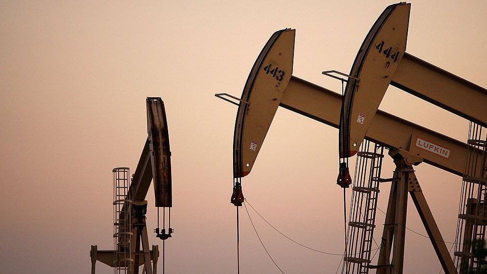 السعودية: السباق بين تحولات الطاقة العالمية وجهود تغيير بنية الاقتصاد 3 اقتصاد