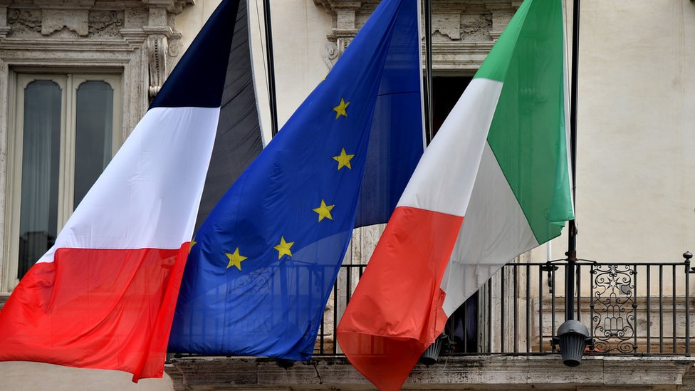 Fransa AB İtalya bayrakları