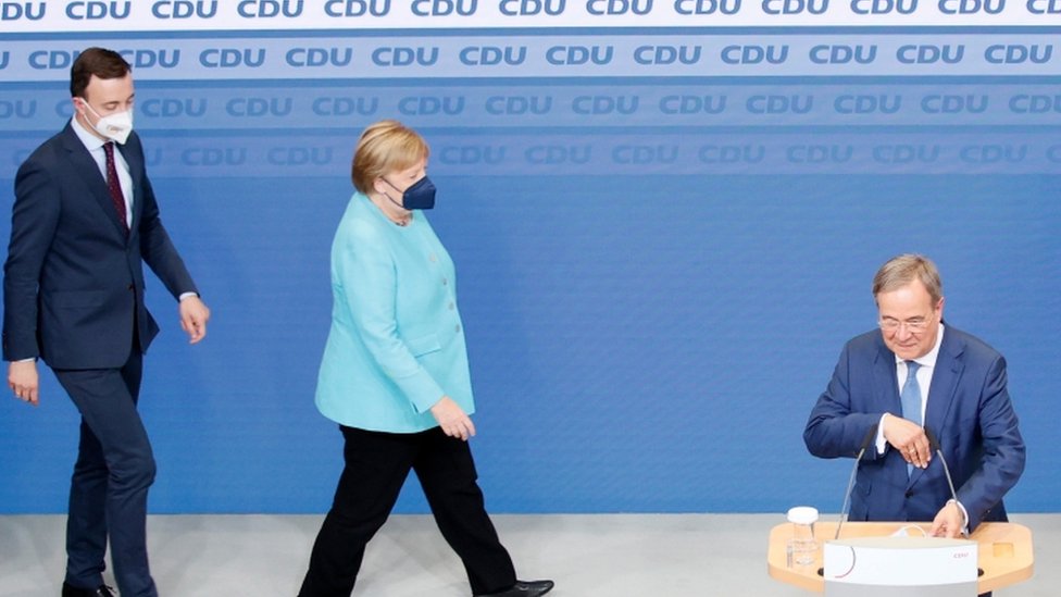 Angela Merkel ve Armin Laschet