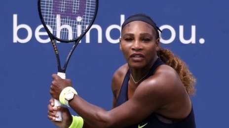 Serena Williams reaches Western and Southern Open third round