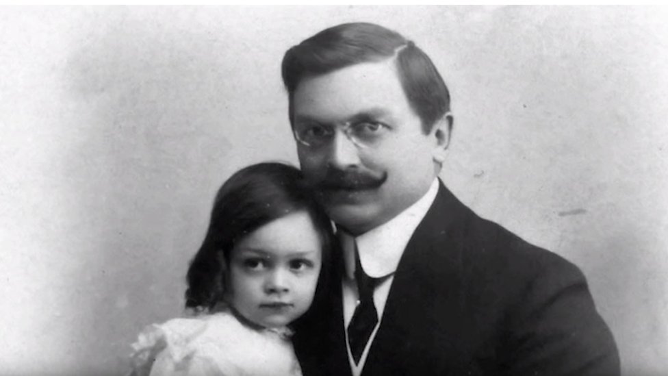 Alí Kemal y su hija, Celma