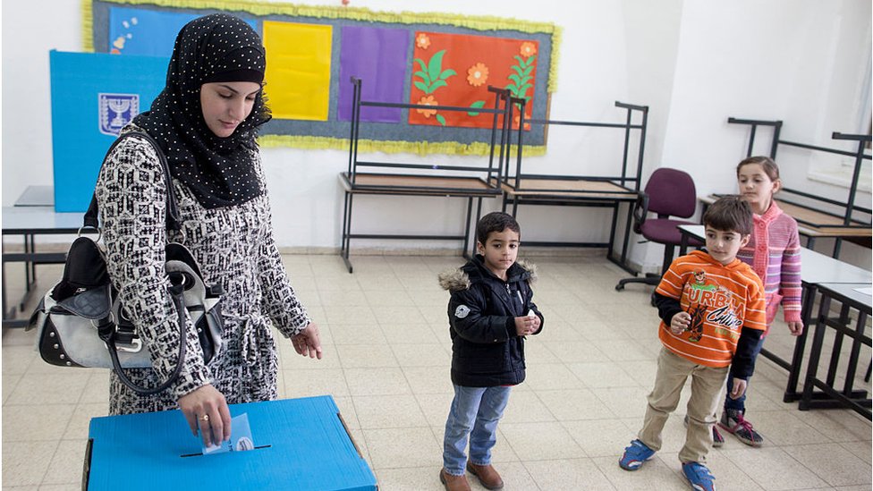 Israeli Arab woman casts her vote (2015)