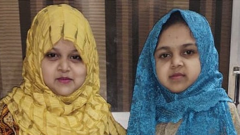 International Day of Disabled Persons : कमी उंचीवर मात करत NEET पास झालेल्या बहिणींची गोष्ट - BBC News मराठी