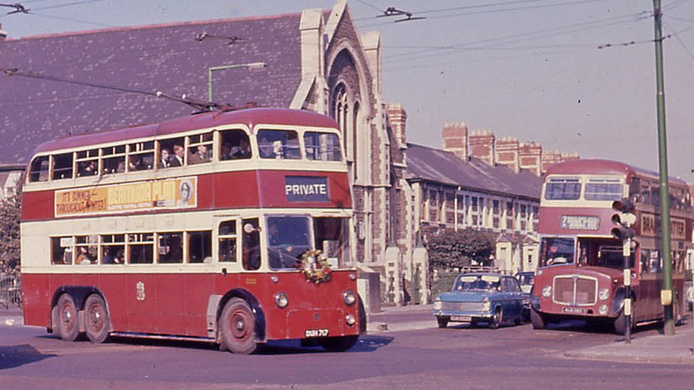 троллейбус в Кардиффе (1966)