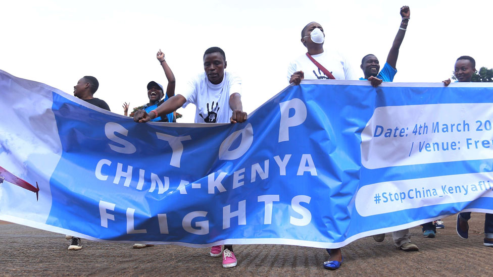 Люди проводят кампанию против полетов Кении в Китай