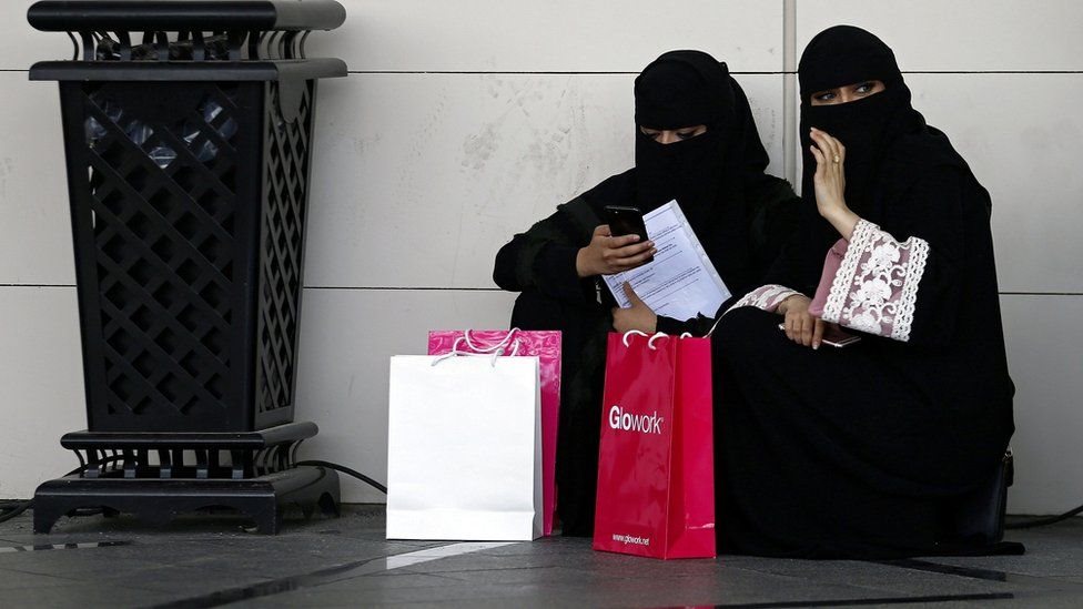 Perempuan Saudi