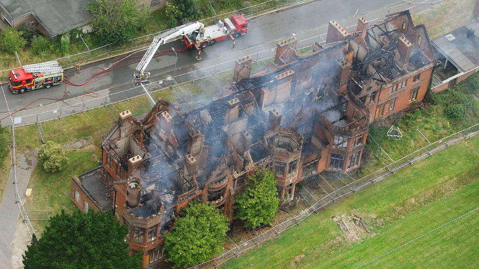 Little Plumstead Hospital fire 'a suspected arson attack' - BBC News