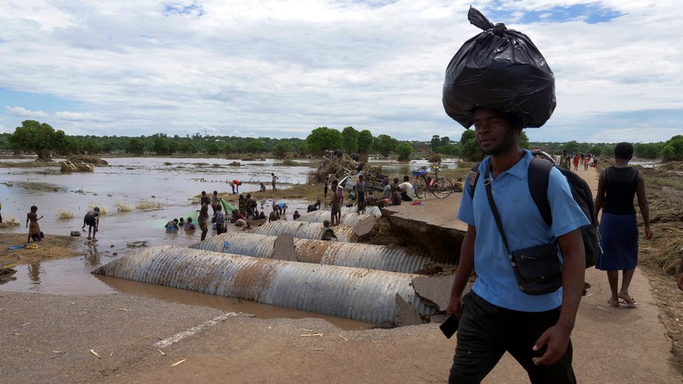 Fotoğraflarla Ana Kasırgası: Afrika'da 3 ülkede en az 70 kişi hayatını kaybetti