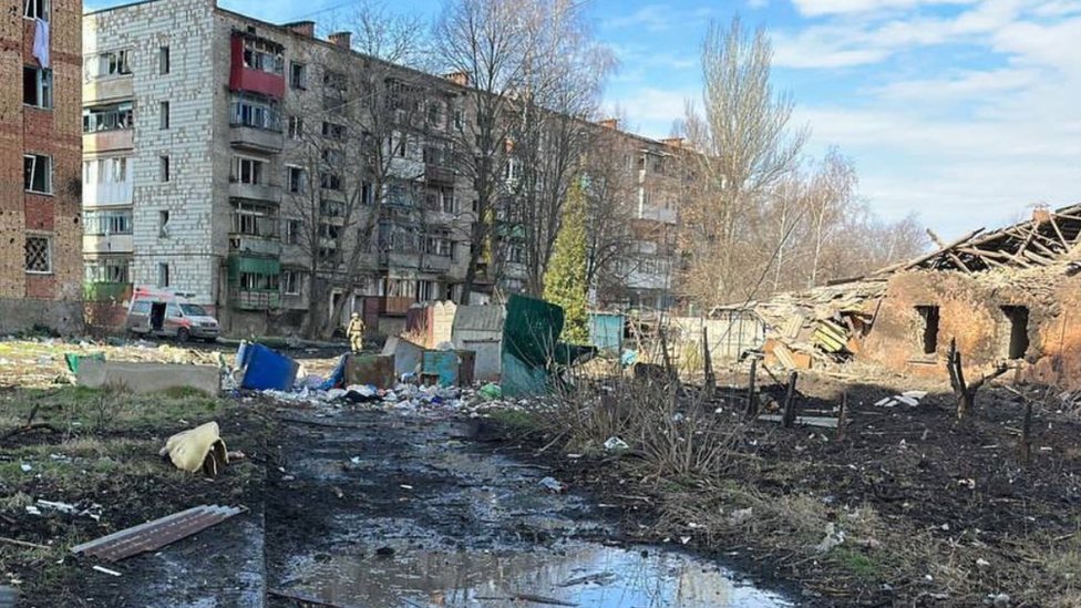 مجمعات سكنية مدمرة في كوستيانتينيفكا