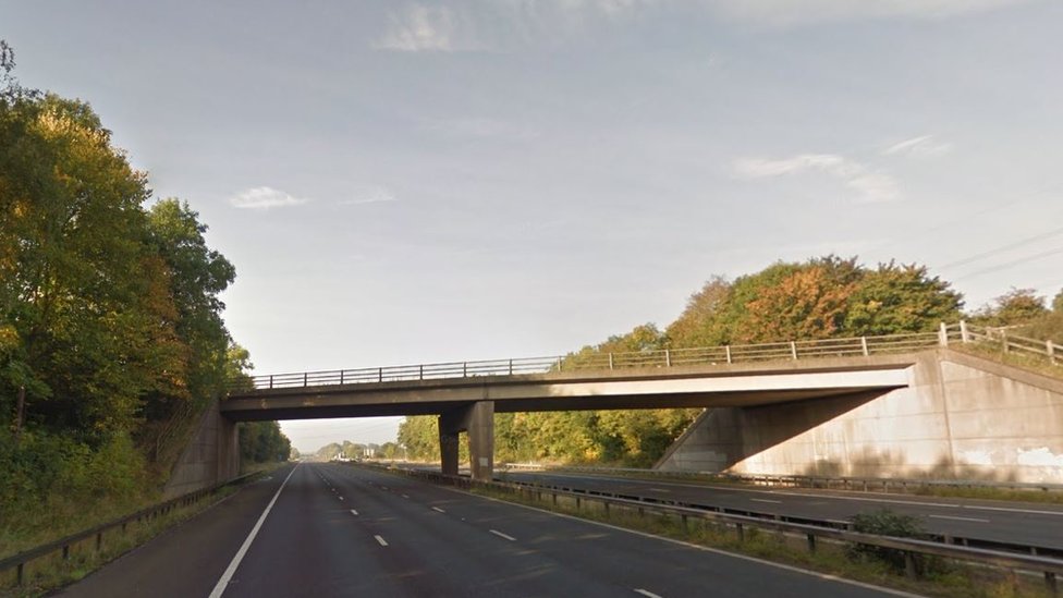 Motorcyclist dies in M69 crash in Leicestershire