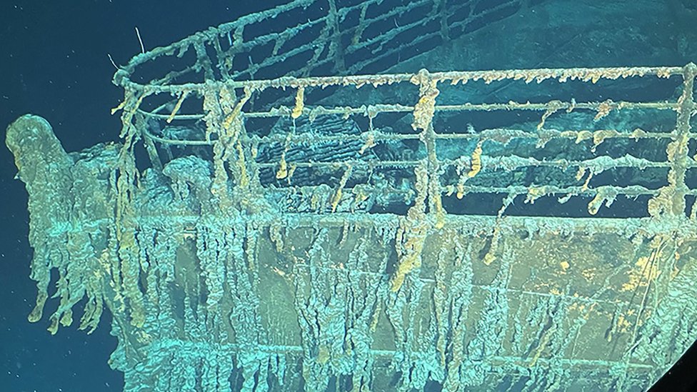 On image of the forward bow section of the Titanic at the bottom of the Atlantic