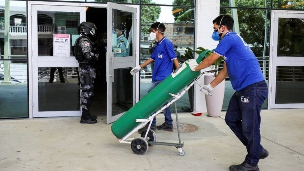 Manaus kentindeki hastanelerde oksijen sıkıntısı had safhada