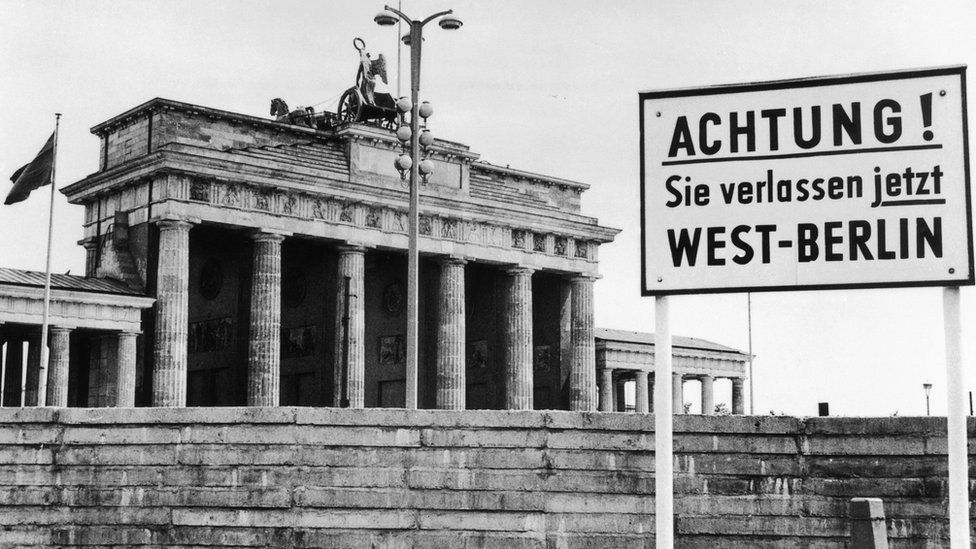 El Muro de Berlín en la época de la Guerra Fría. Muro de Berlín