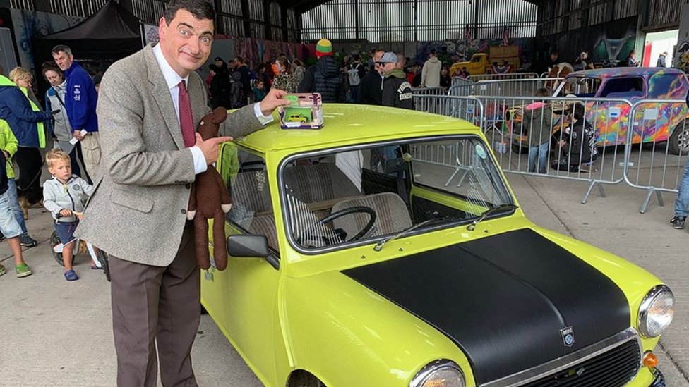 Mr Bean with full-size Mini and toy model