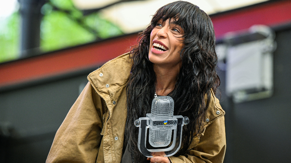 Eurovision Loreen K rij and Mae Muller help set chart record