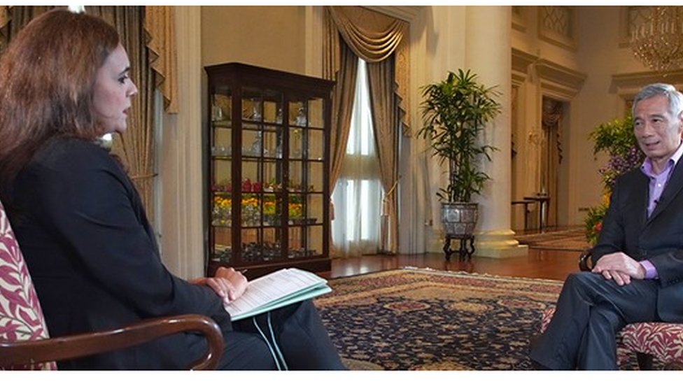 PM Singapura Lee Hsien Loong berbicara secara eksklusif kepada wartawan BBC, Karishma Vaswani.
