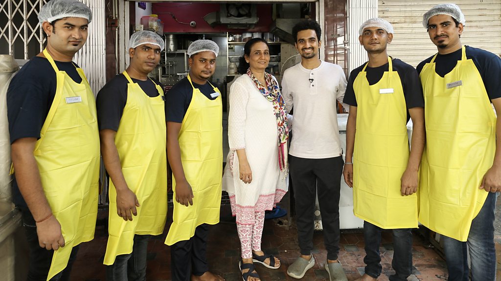 Covid in India: The mother and son feeding Mumbai's poor