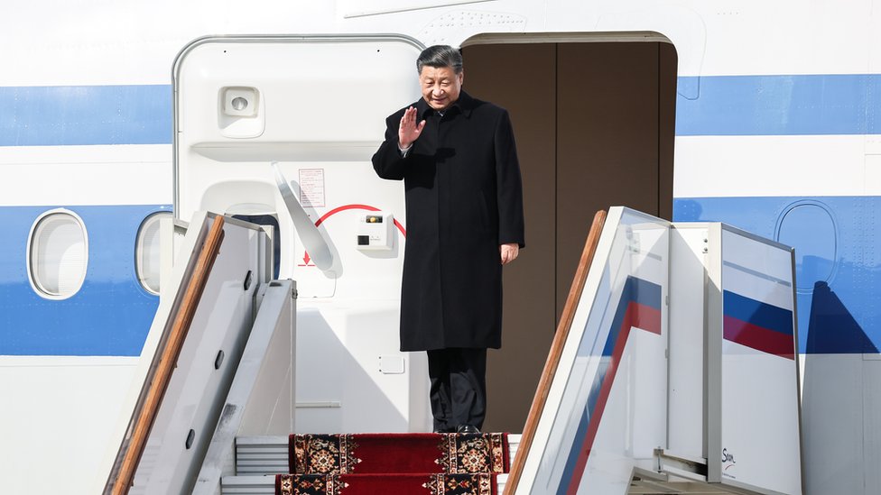Си Цзиньпин прилетел в Москву по приглашению Путина. Чего ждать от их встречи?