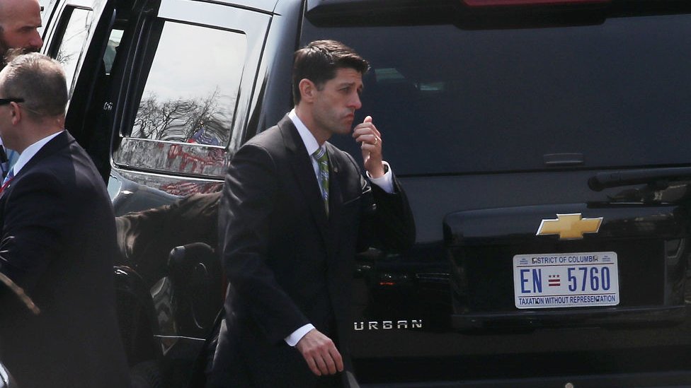 Las negociaciones se prolongaron hasta último momento el viernes. Paul Ryan