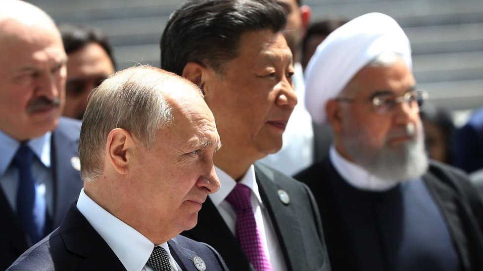 Putin dan Xi dalam pertemuan SCO di Kyrgyzstan pada 2019