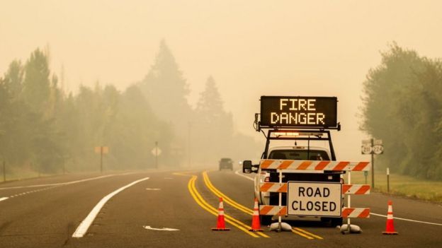 Oregon eyaleti onlarca yangınla kavruluyor