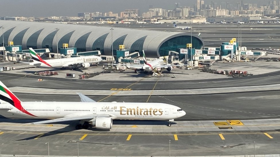 مطار دبي