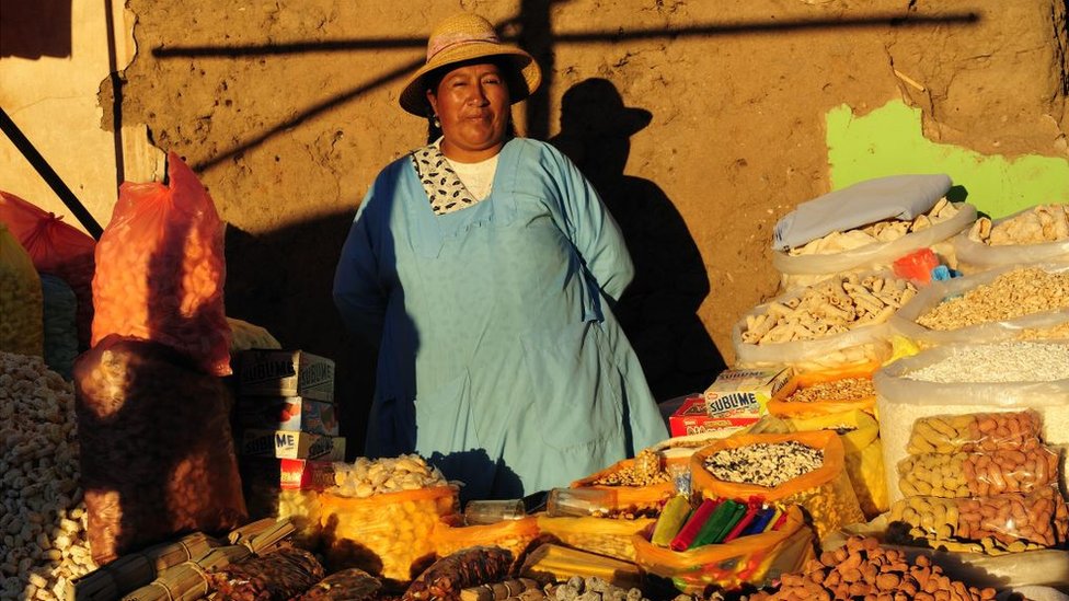 Como Bolívia escapou da inflação que atinge América Latina