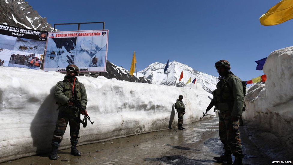 印度軍方加快了與中國接壤的公路建設