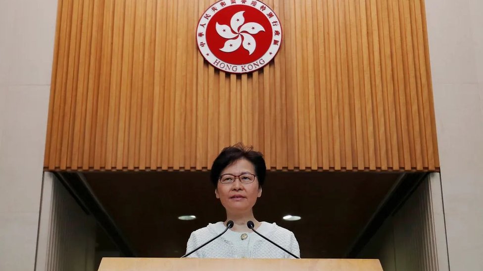 Hong Kong hükümet başkanı Carrie Lam