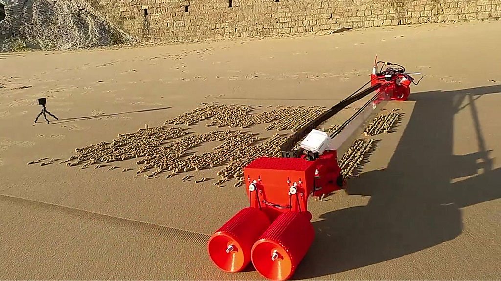 The sand-drawing robot and other tech news