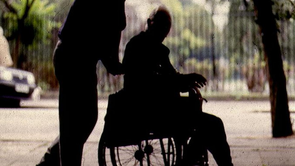 osoba sa invaliditetom, invalidska kolica,