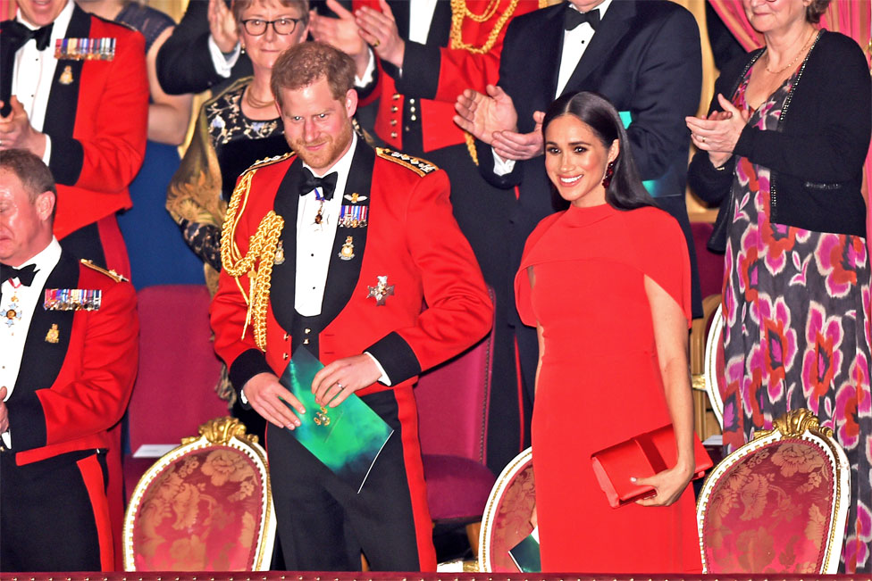 Герцог и герцогиня Сассекские прибывают на фестиваль музыки в Маунтбеттене в Королевском Альберт-холле