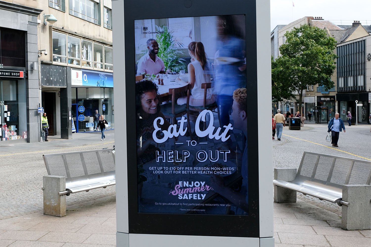 Publicidad para promover el programa de cenar afuera, Sheffield, agosto 2020
