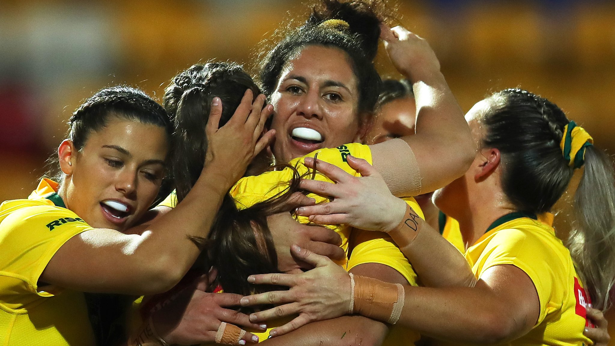 Rugby League World Cup: Australia & New Zealand reach women's semi-finals