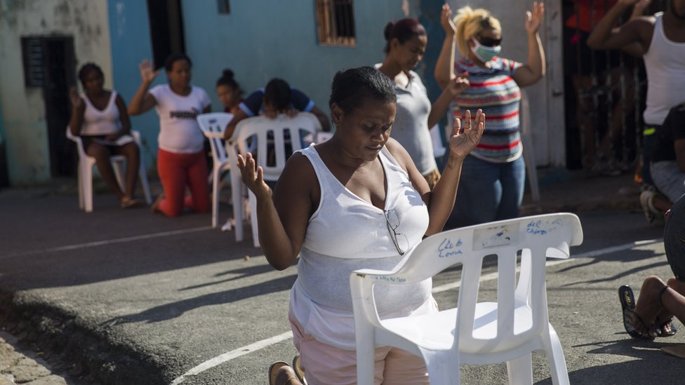 Un culto evangélico celebrado en persona en Santo Domingo el mes pasado.