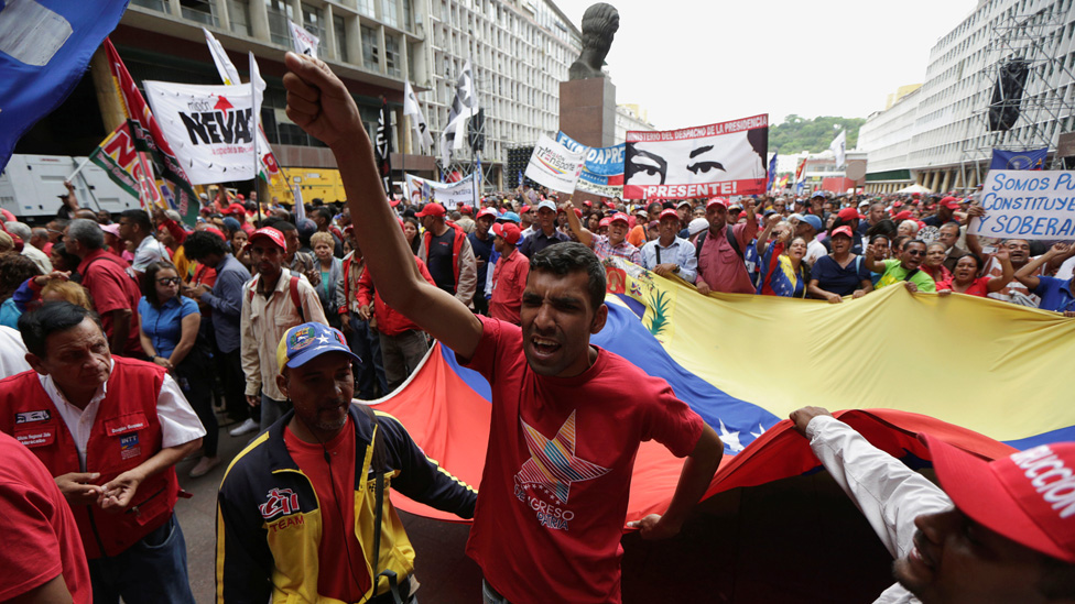 Las marchas del chavismo suelen ser una fiesta. Comida, bebidas, musica. Marcha chavista