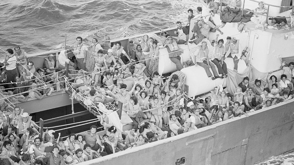 Embarcación con exiliados cubanos que llegan a Florida, Estados Unidos, luego de salir de Puerto Mariel.