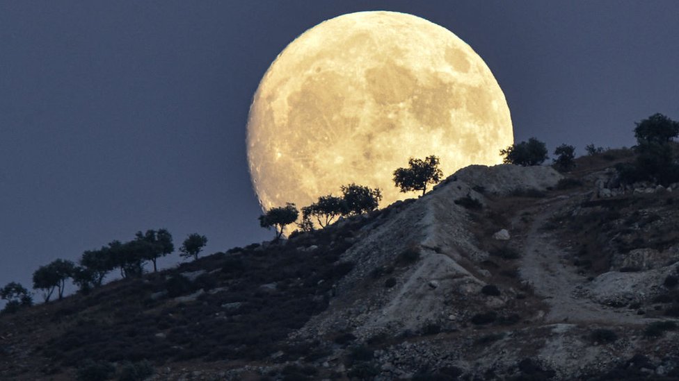 Blue moon tonight: How to see the largest full moon of 2023, Science