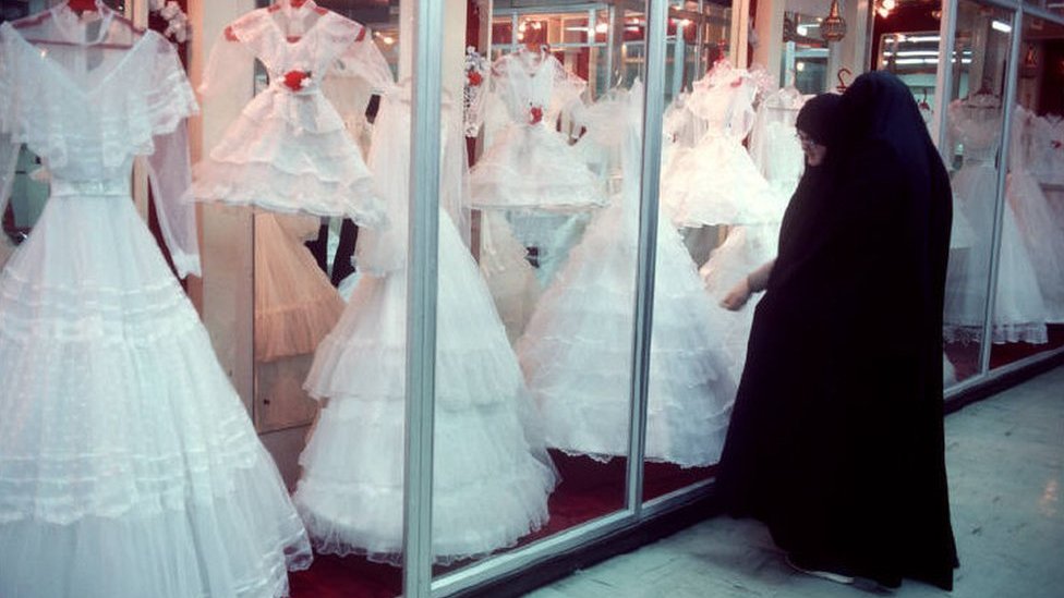 Clothes on sex in Tehran