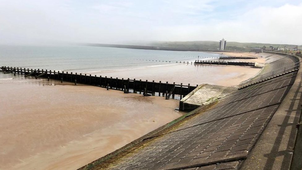 Sand erosion sees section of Aberdeen beach closed over safety