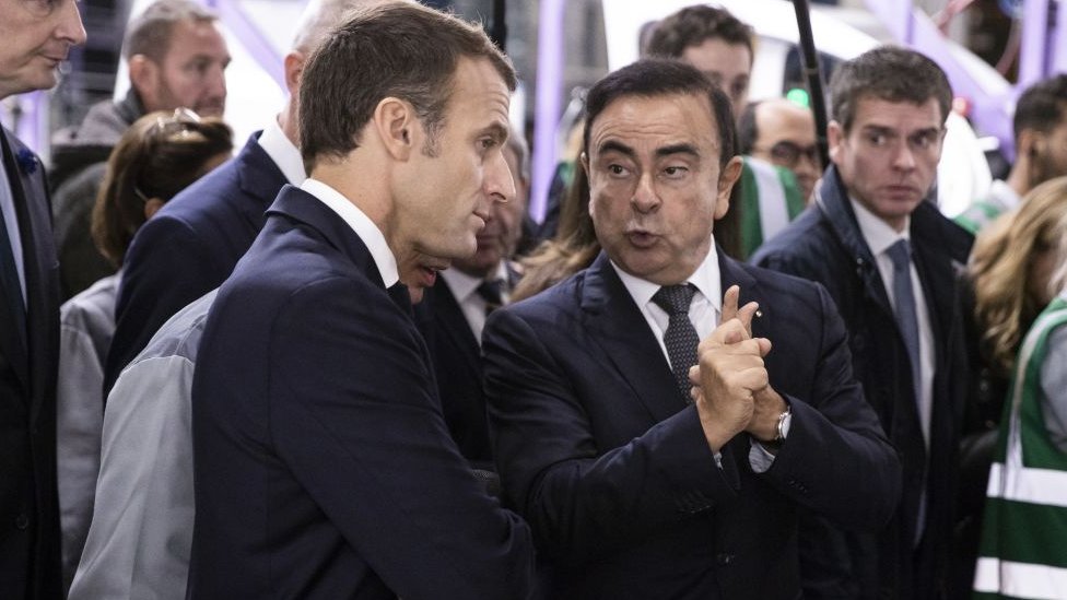 Carlos Ghosn con el presidente de Francia, Emmanuel Macron.