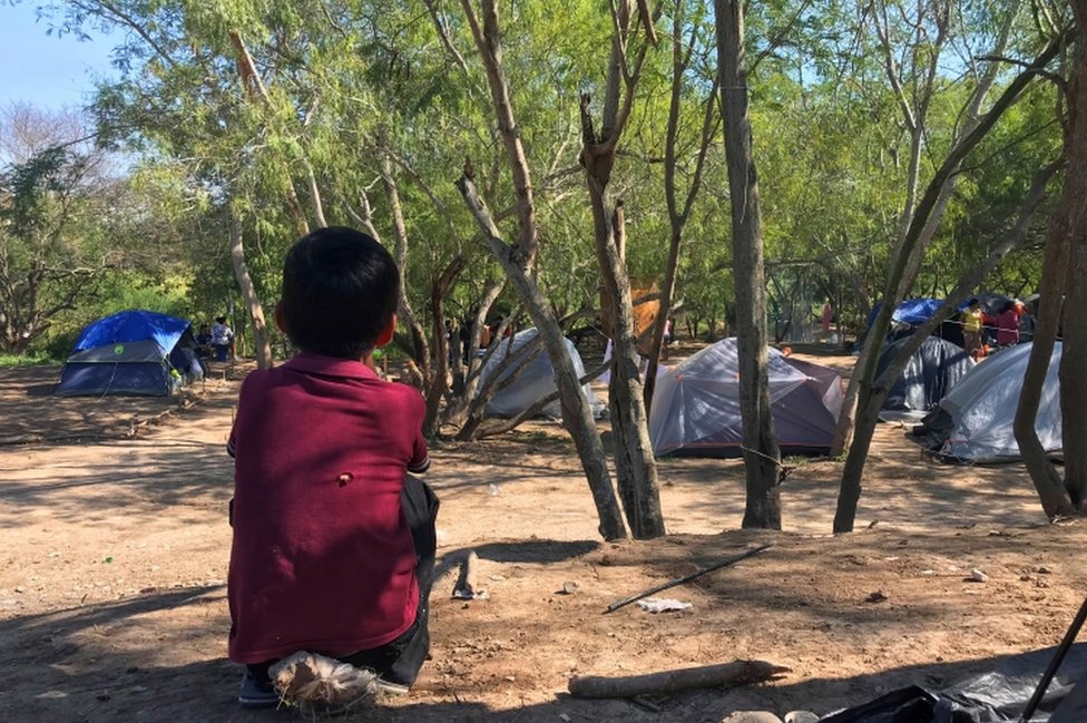 Campamento de migrantes en Tamaulipas.