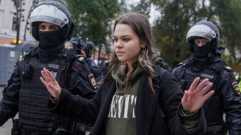 Протесты против мобилизации в России: десятки городов, более 750 задержанных