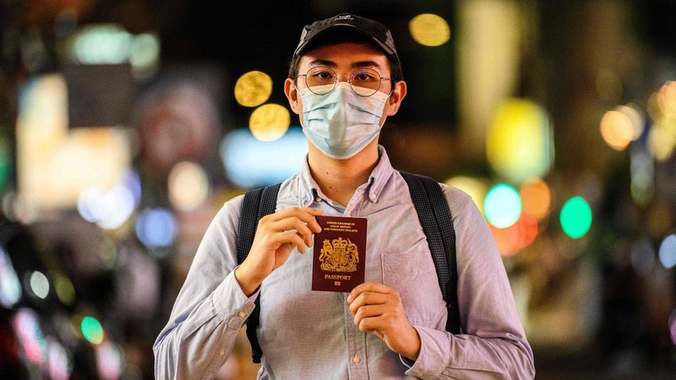 BNO visa: Can Hong Kong residents now live in the UK? BBC News